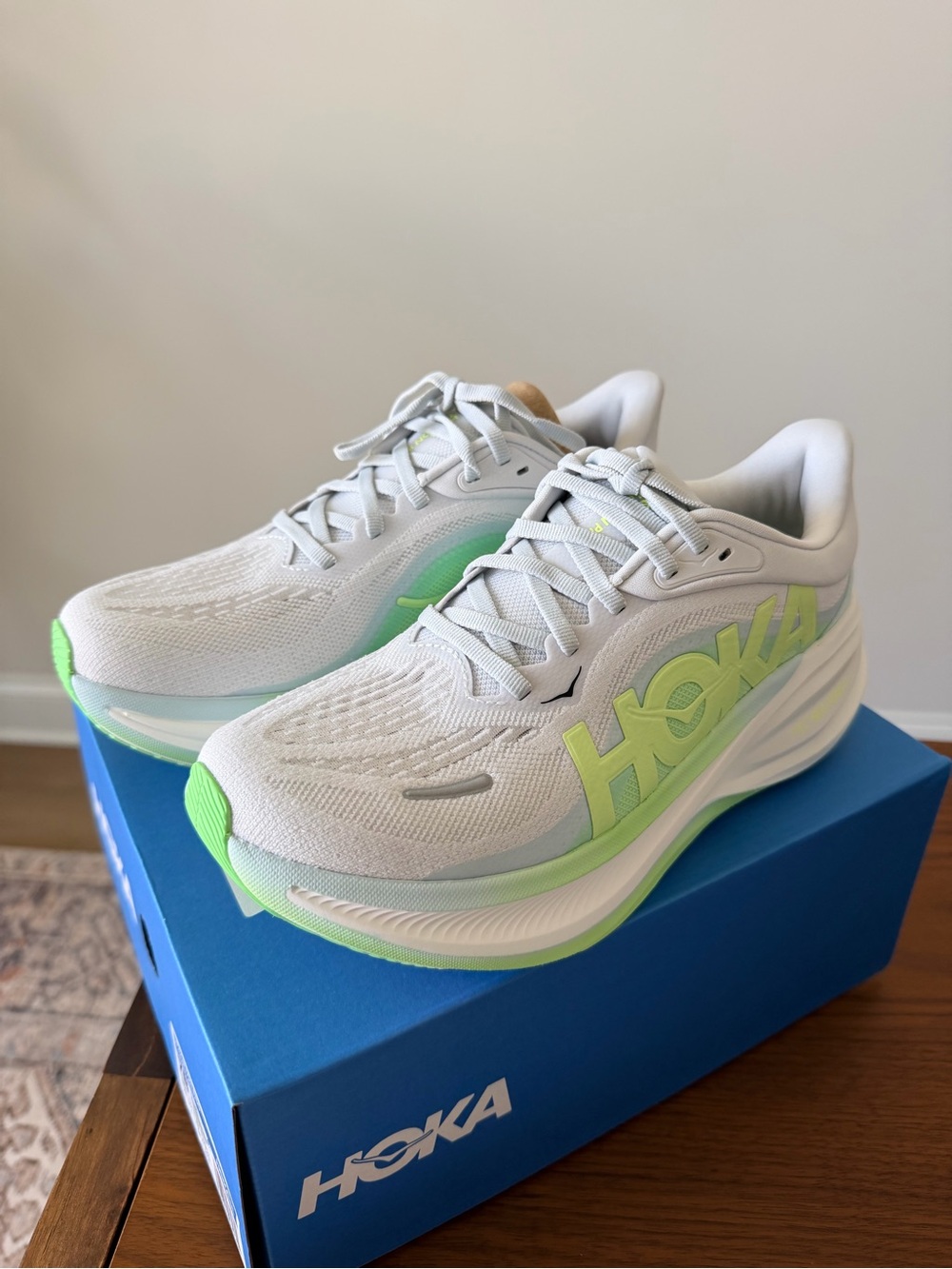 NEW Hoka Clifton Pro Women size 7B/EU 38 - Picture 2 of 10